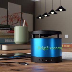 België voor een groene economie (Flemish Dutch) - metal Bluetooth speaker and wireless charging pad
