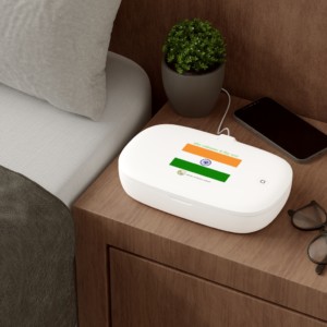 हरित अर्थव्यवस्था के लिए भारत (Hindi) - UV phone sanitizer and wireless charging pad